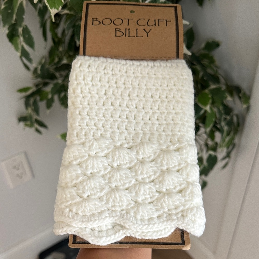 C.C Ivory Knit Boot Cuffs